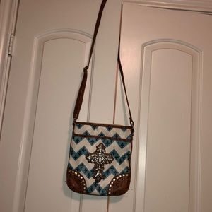 Cross body purse